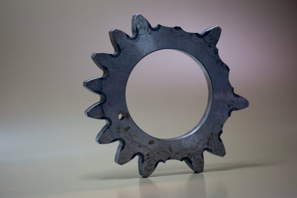 Analyse de défaillances des roulements et des engrenages.